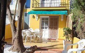 Villaparadisi